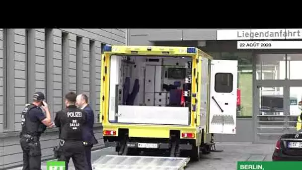 Allemagne : un convoi de police escorte Alexeï Navalny à l'hôpital de la Charité à Berlin