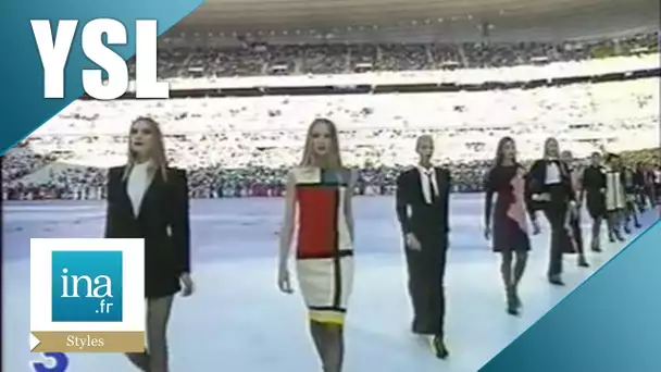 Défilé Yves Saint Laurent au Stade de France | Archive INA