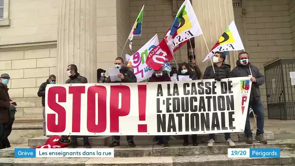 Manifestation des enseignants à Périgueux