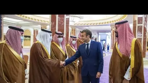 Emmanuel Macron veut régler la crise entre Beyrouth et Ryad en visite en Arabie saoudite