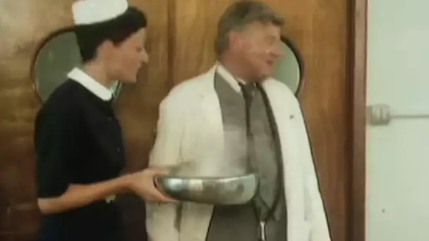 Benny Hill - Dr Benny & Mr Hill