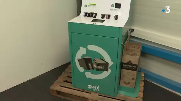 Vendée : des bornes intelligentes pour collecter et recycler les cartouches d'encre