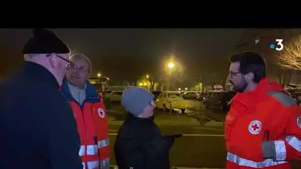 Le plan grand froid déclenché en Saône-et-Loire, on a suivit une maraude de la Croix Rouge