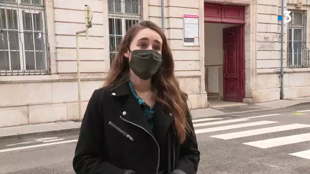 Besançon : les étudiants de l'université en Info Com inquiets du manque de moyens et de professeurs