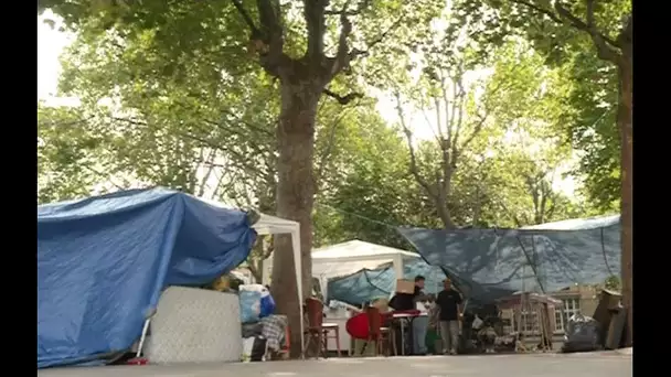Saint-Ouen : expulsées d’un squat, des familles de migrants sud-américains campent devant la mairie