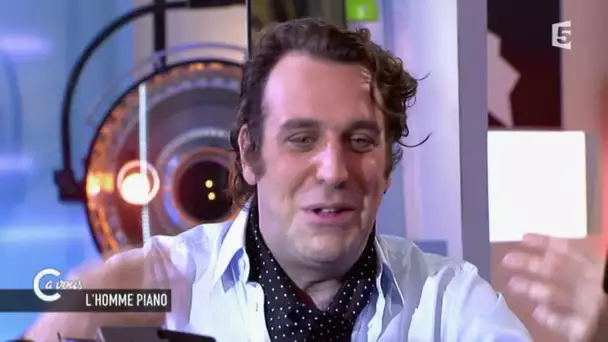 L'interview de Chilly Gonzales - C à vous - 06/04/2015