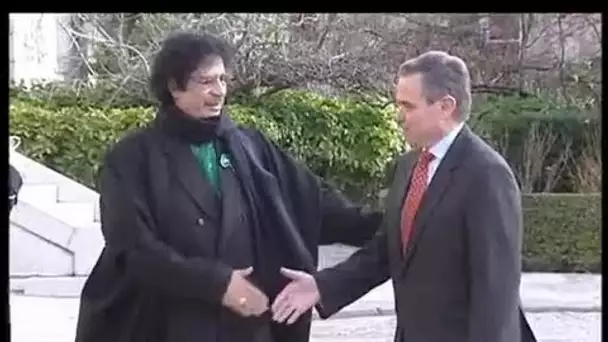 Visite Kadhafi à l'Assemblée nationale + PS + UMP