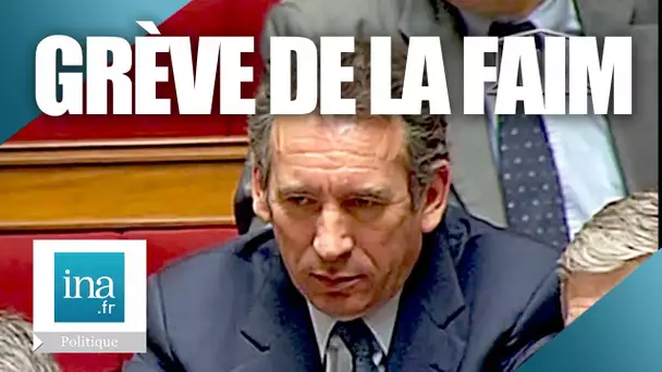 2006 : L'Assemblée Nationale et la grève de la faim de Jean Lassalle | Archive INA