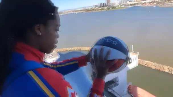 Incroyables trick shots des Harlem Globetrotters à bord du Queen Mary