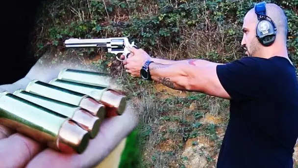 JE TIRE AVEC LE REVOLVER LE PLUS PUISSANT DU MONDE : Smith & Wesson 500 !