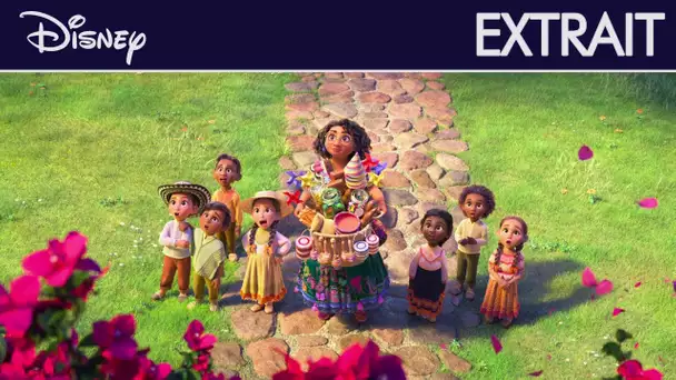 Encanto, la fantastique famille Madrigal - Extrait : Sans pouvoir | Disney