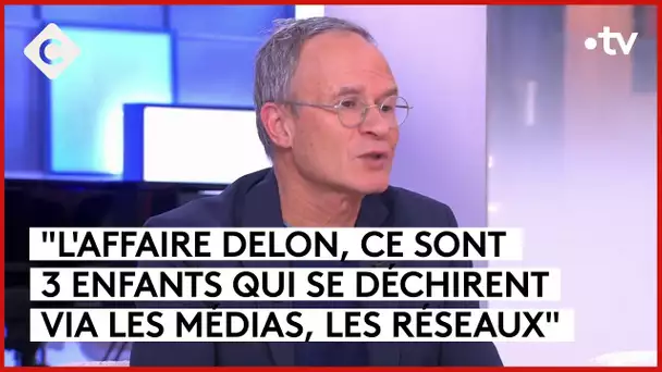 Sur les traces d’Alain Delon à Douchy - C à Vous - 23/01/2024