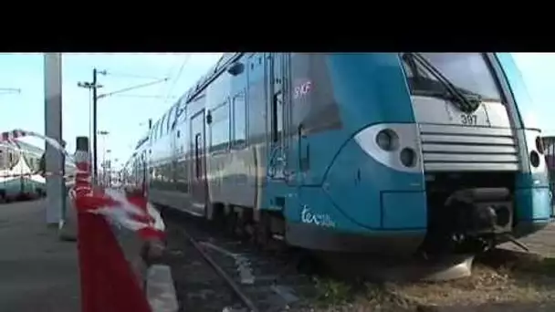 Le Croisic (44) : le TER déraille en gare