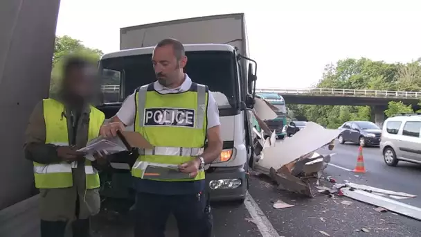 ENORME COLLISION ENTRE DEUX CAMIONS