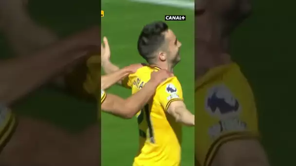 Pablo Sarabia s’offre un superbe coup franc direct contre Manchester United 🤩 #shorts  #football