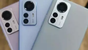Le Xiaomi 12 dévoile une photo de sa prise en main