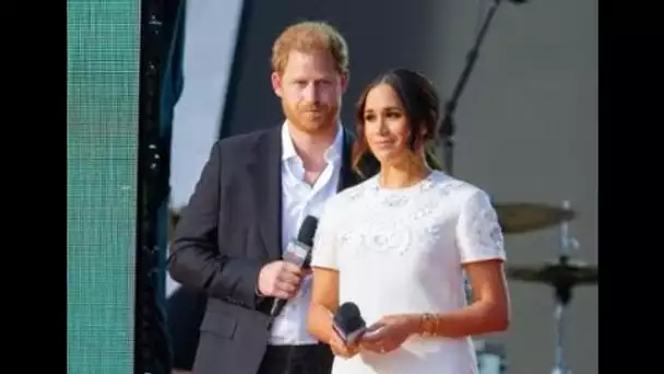 Meghan Markle a qualifié de "figure amusante" après avoir affronté la reine "Ça ne va pas bien!"