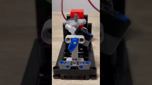 Lego !! 😂😂