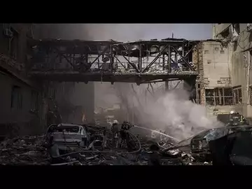L'Ukraine sous les bombes, des combats sur la ligne de front dans la région de Donetsk