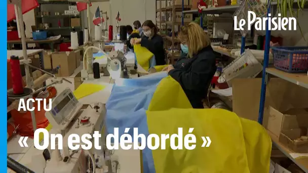 Avec la guerre, les fabricants français croulent sous les demandes de drapeaux ukrainiens