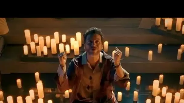 Christophe Maé allume "Les bougies" dans son nouveau clip nostalgique (màj)