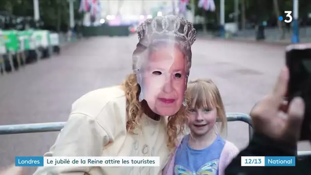 Le jubilé de la reine attire les touristes