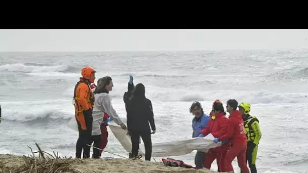 Italie : une quarantaine de migrants morts dans un naufrage près des côtes (médias)
