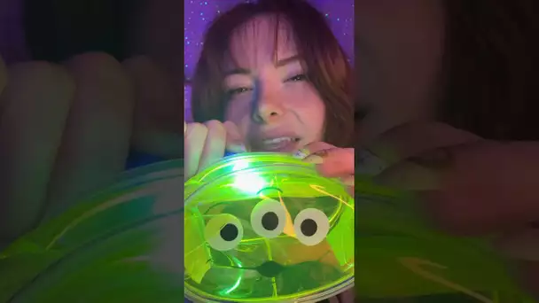 Un intrus parmi nous ? #asmr