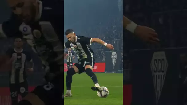 🇩🇿 C'est tellement facile pour lui ... #football #elmelali #algeria #ligue1 #ligue1mcdonalds #angers
