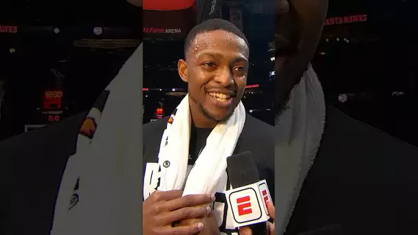 Fox says he’s feeling good in new uniform during interview, says new team makes him feel old 😭