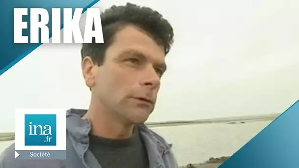 Un conchyliculteur face à la marée noire de l'Erika | Archive INA
