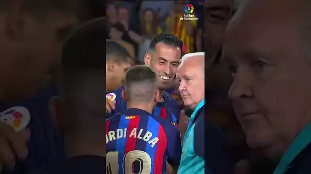 The emotional tribute to Jordi Alba and Busquets...💙 ❤️  #shorts #laligasantander #fcbarcelona