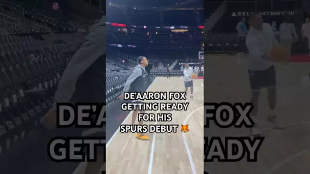 De’Aaron Fox getting ready to make his Spurs debut tonight 🦊