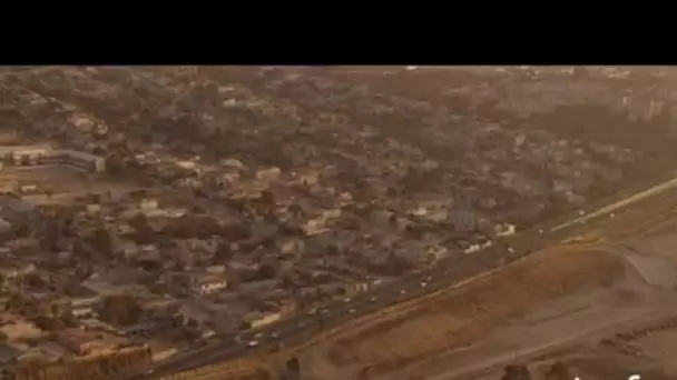 Etats Unis, Californie : mur marquant la frontière avec le Mexique, vers Tijuana, en soirée