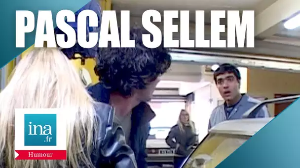 Pascal Sellem tourne un film X dans leur magasin | Archive INA