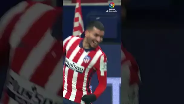 Control, spin and GOAL Ángel Correa #OTD #shorts #laligasantander #atleti