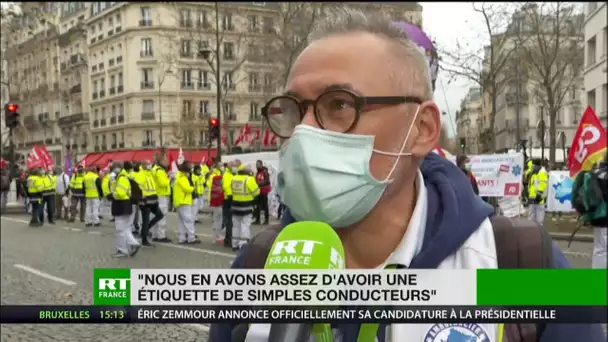 «On en a marre d'avoir une étiquette de conducteur» : les ambulanciers manifestent à Paris