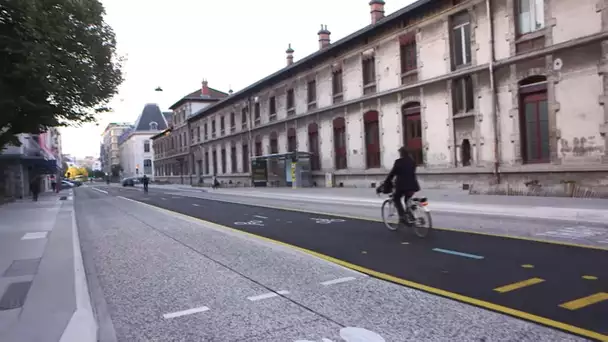 Il a banni les voitures de sa ville