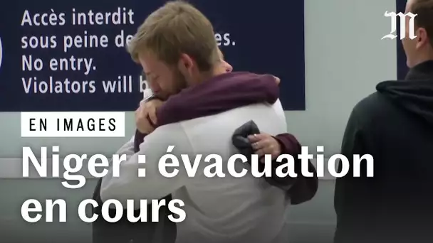 Niger : les premiers Français évacués arrivent à Paris