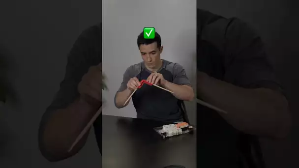 How to use chopsticks ? 😂😂