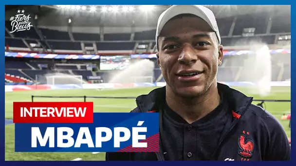 Kylian Mbappé dans son jardin, Equipe de France I FFF 2021