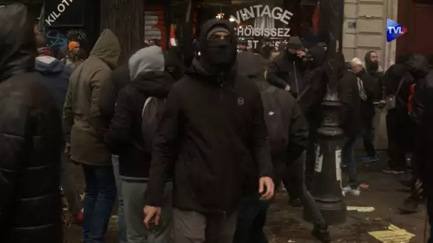 5 décembre à Paris : Entre manifestants et Black bloc