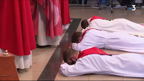 Ordination de 3 prêtres à Lille.