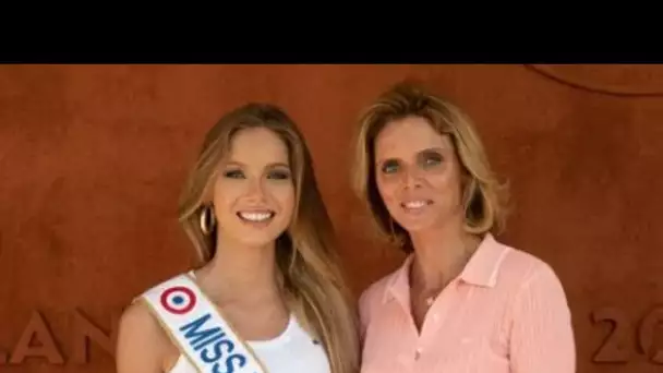 PHOTO Amandine Petit (Miss France 2021) émue : l'adorable déclaration de Sylvie Tellier