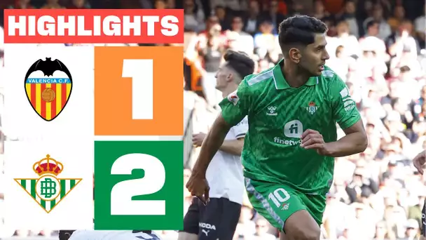 VALENCIA CF 1 - 2 REAL BETIS | RESUMEN LALIGA EA SPORTS