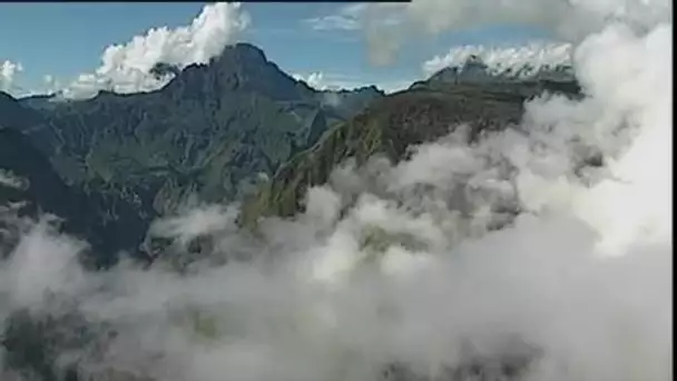 Réunion-département : Nuages de Mafate