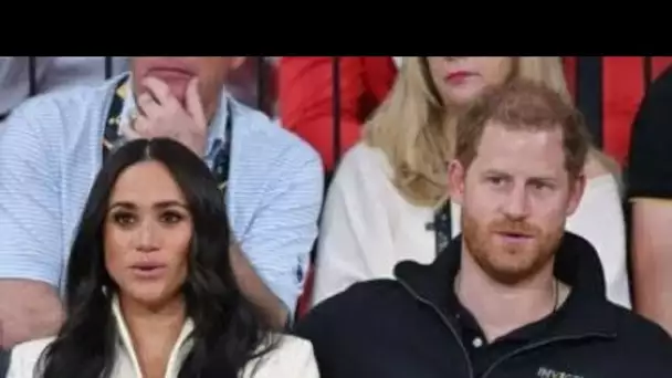 Le prince Harry tire directement sur Palace pour protéger Meghan des "lacérations" de Firm