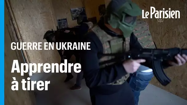 "Je veux être prêt pour aller à la guerre": à Lviv, des civils apprennent à manier les armes