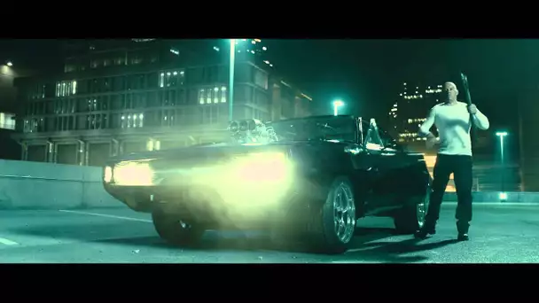 Fast & Furious 7 - Extrait 4 'Combat entre Dom et Shaw' VF [Au cinéma le 1er Avril]