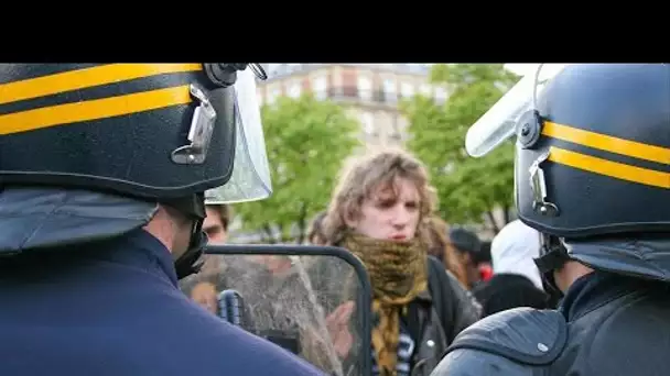 Manifestation à Paris contre les restrictions anti-Covid